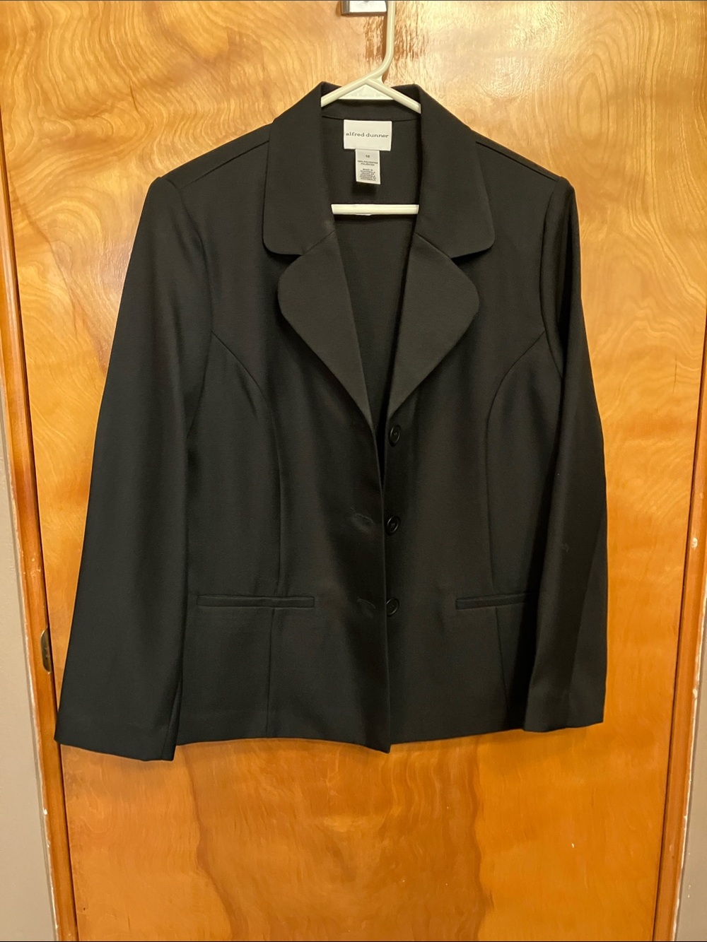 Alfred Dunner Black Notched-Lapel Women’s Blazer. Size 10. NWOT